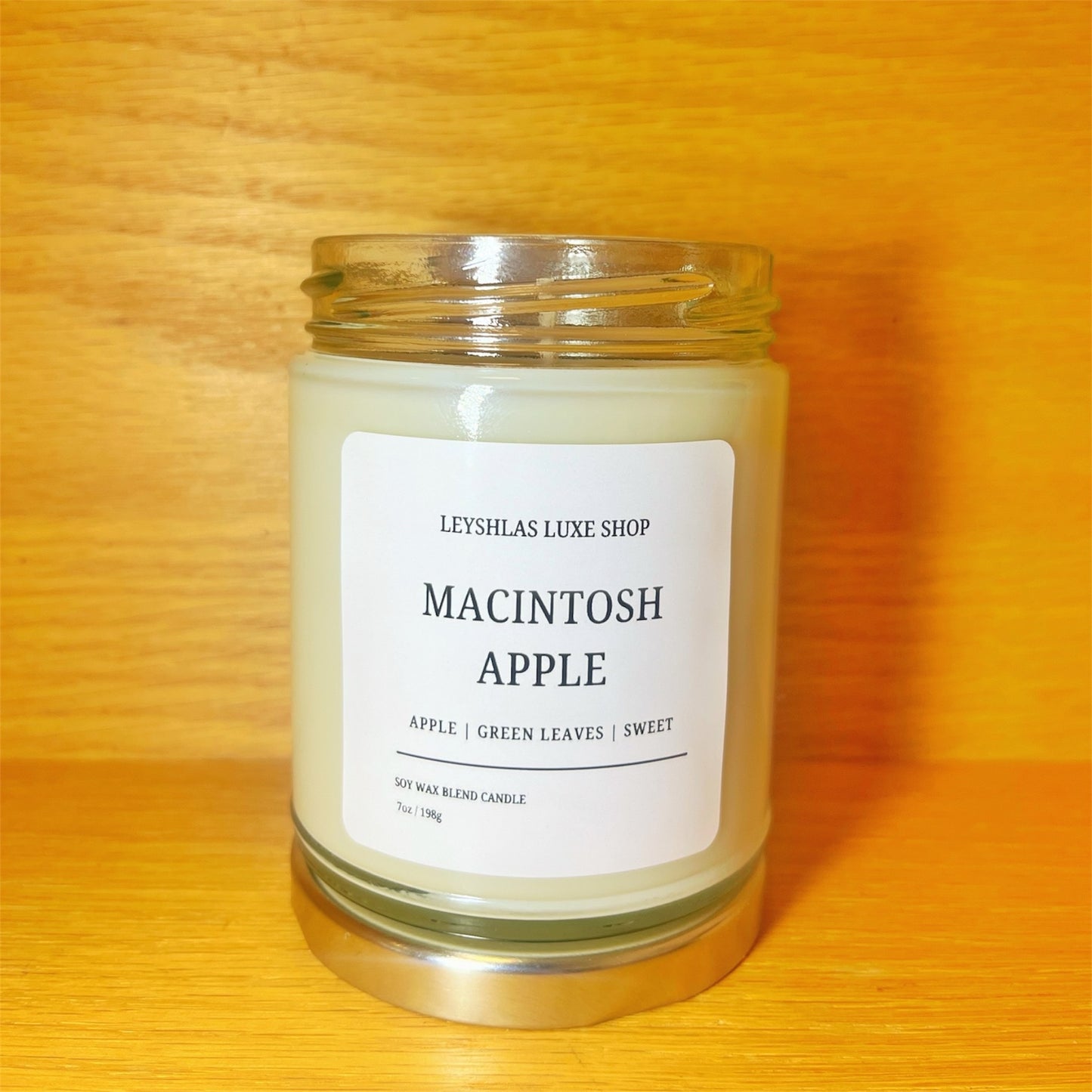 MACINTOSH APPLE 7 OZ. CANDLE