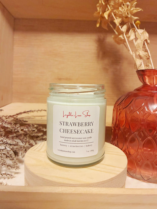 STRAWBERRY CHEESECAKE 7 OZ. CANDLE